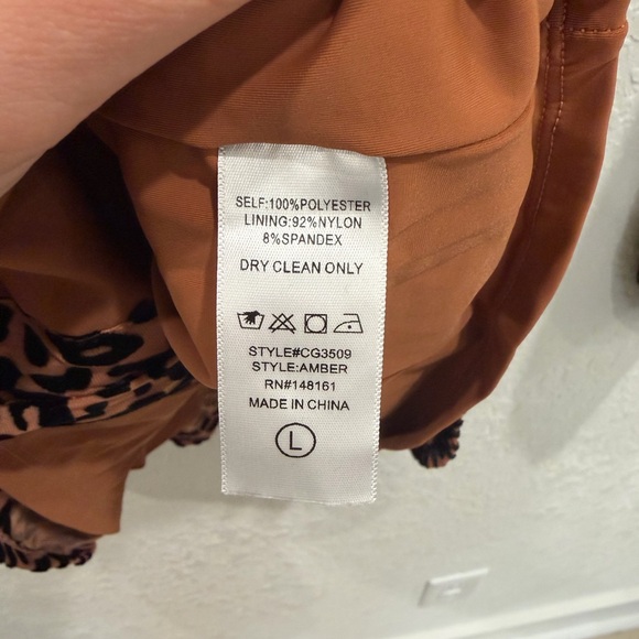 NWT Buddy Love Amber Leopard Print Balloon Sleeve Mini Dress Large - Picture 5 of 5